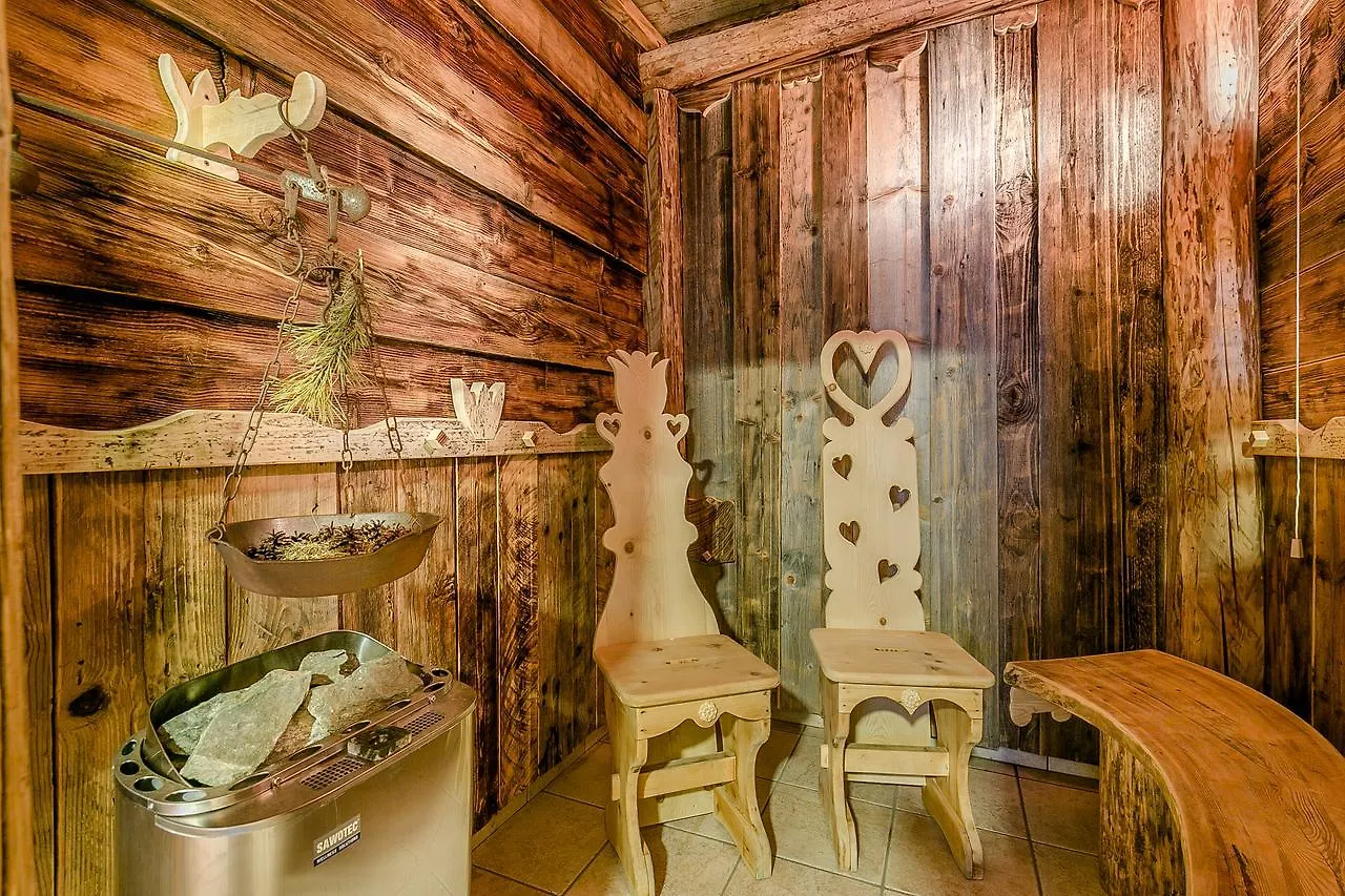 Pineta Pastry Hotel Rocca Pietore Italy